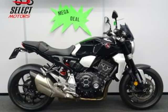 Honda CB1000R (2018) thumbnail 1