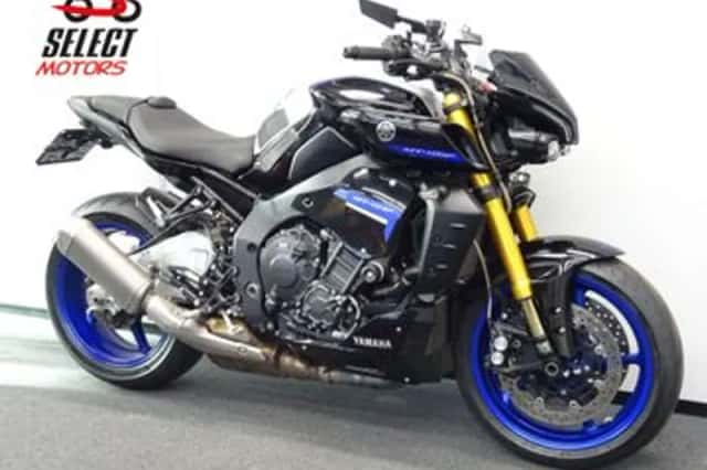 Yamaha MT-10 (2022) thumbnail 4