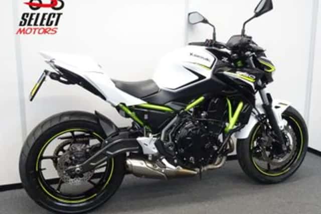 Kawasaki Z650 (2020) thumbnail 3