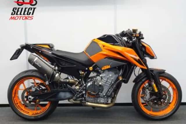 KTM 790 Duke (2022) thumbnail 1