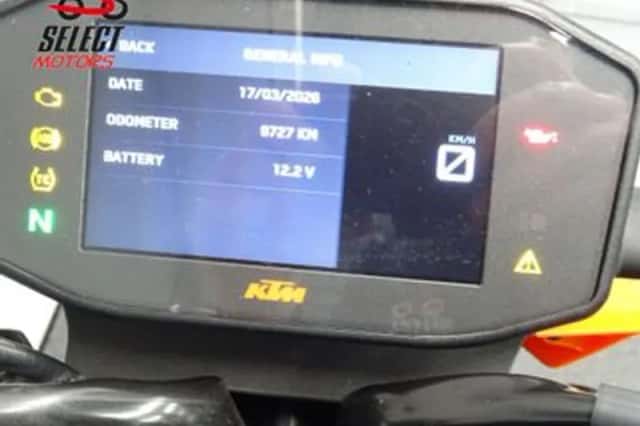 KTM 790 Duke (2022) thumbnail 2