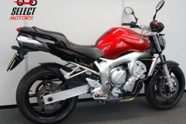 Yamaha FZ 6N (2004) thumbnail 3