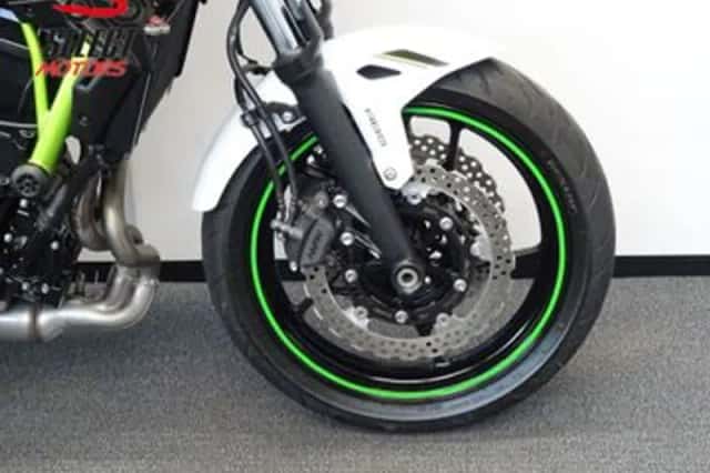 Kawasaki Z650 (2020) thumbnail 5