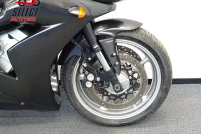 Yamaha FZ1 (2009) thumbnail 5