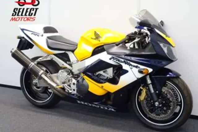 Honda CBR 900 RR Fireblade (2000) thumbnail 4