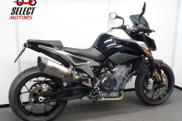 KTM 790 Duke (2018) thumbnail 3
