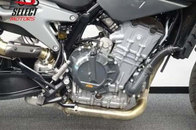 KTM 790 Duke (2018) thumbnail 6