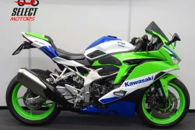 Kawasaki Ninja (2024) thumbnail 1
