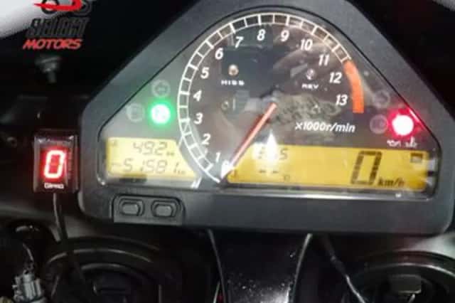 Honda CBR1000RR (2006) thumbnail 2