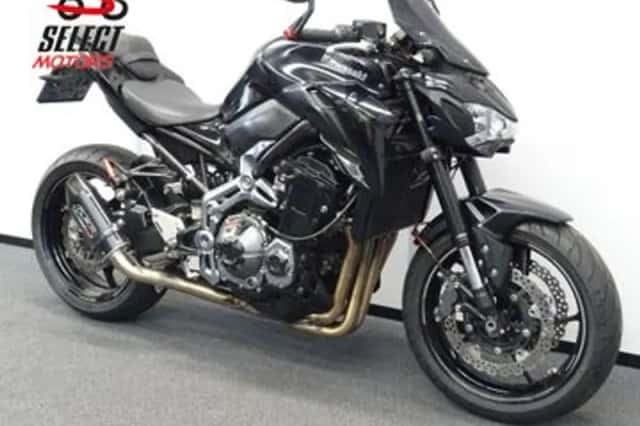 Kawasaki Z900 (2017) thumbnail 4