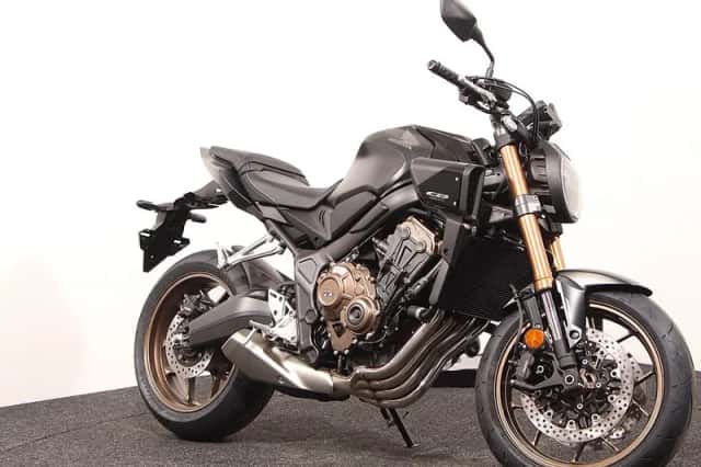 Honda CB650R (2026) thumbnail 2