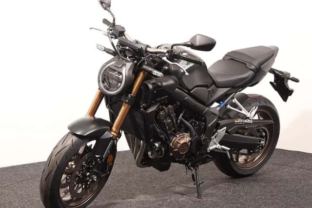 Honda CB650R (2026) thumbnail 3