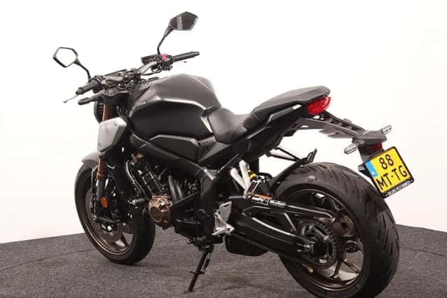 Honda CB650R (2023) thumbnail 5