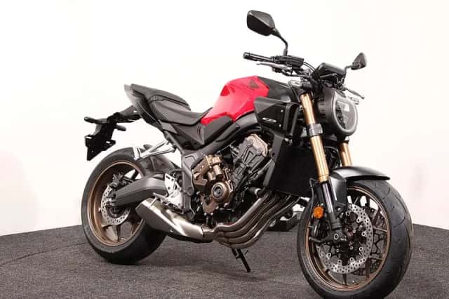 Honda CB 650 RC (2026) thumbnail 2
