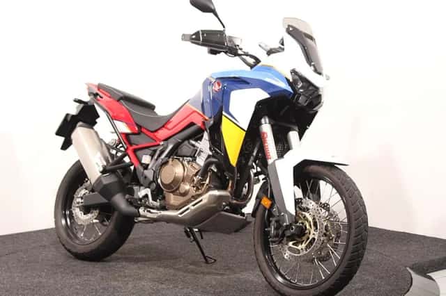Honda CRF 1100 A (2022) thumbnail 2