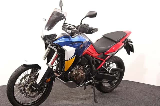 Honda CRF 1100 A (2022) thumbnail 3