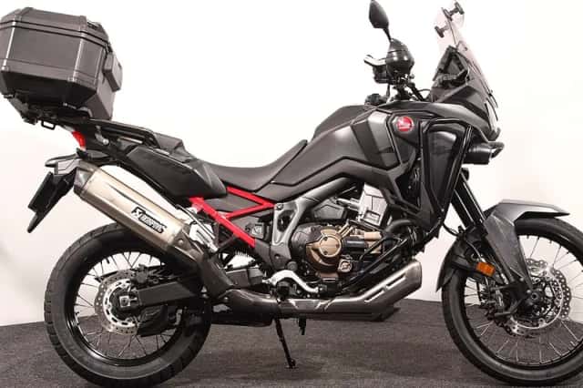 Honda CRF 1100 (2022) thumbnail 1
