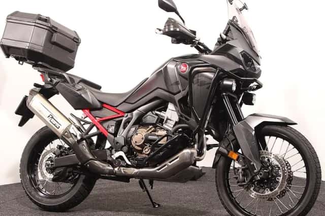Honda CRF 1100 (2022) thumbnail 2