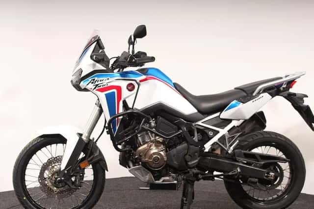 Honda CRF 1100 (2022) thumbnail 4