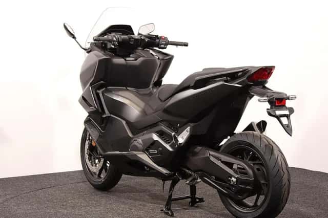 Honda Forza 750 (2026) thumbnail 5