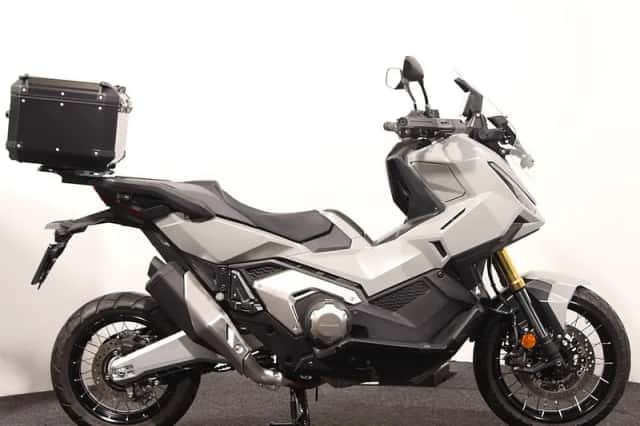 Honda X-ADV 750 (2025) thumbnail 1