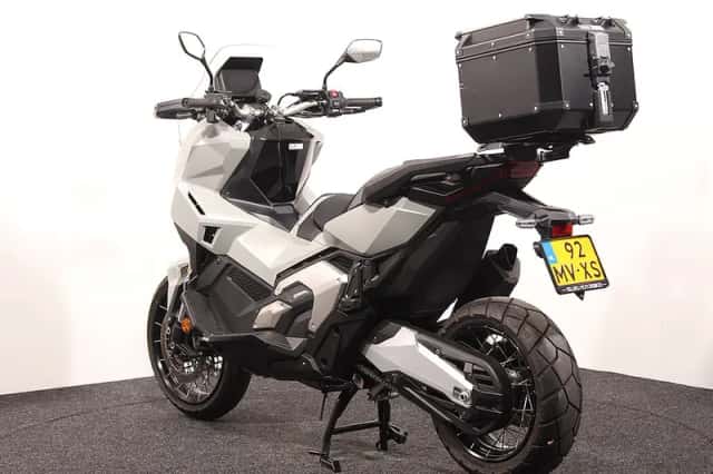 Honda X-ADV 750 (2025) thumbnail 5