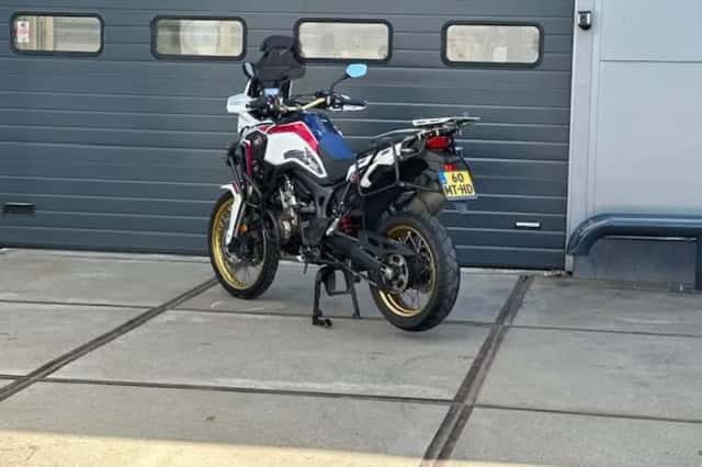 Honda Africa Twin Adventure Sports (2018) thumbnail 4