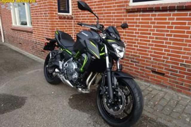 Kawasaki Z650 (2020) thumbnail 3