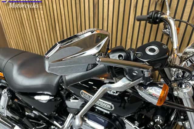 Harley-Davidson 1200 Sportster (2008) thumbnail 4