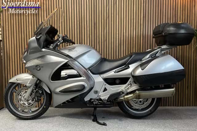Honda ST 1300 PAN European (2007) thumbnail 6