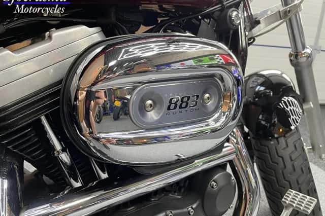 Harley-Davidson 883 Custom (1999) thumbnail 6