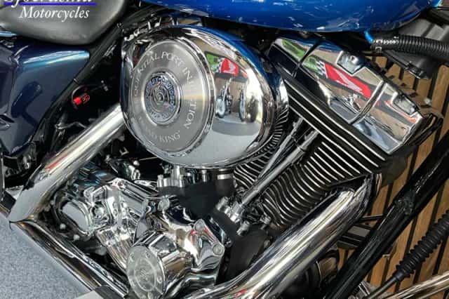 Harley-Davidson Road King (2004) thumbnail 4