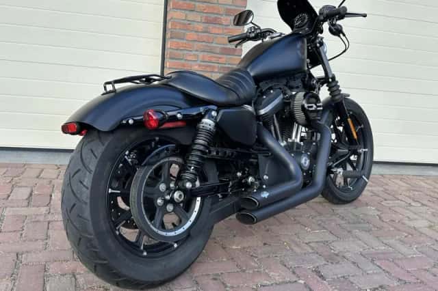 Harley-Davidson Sportster (2018) thumbnail 2