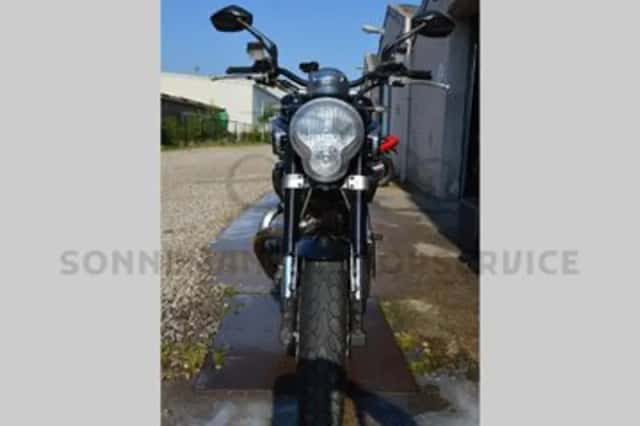 Yamaha MT-01 (2008) thumbnail 2