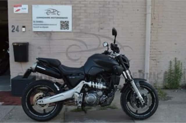 Yamaha MT-03 (2009) thumbnail 1