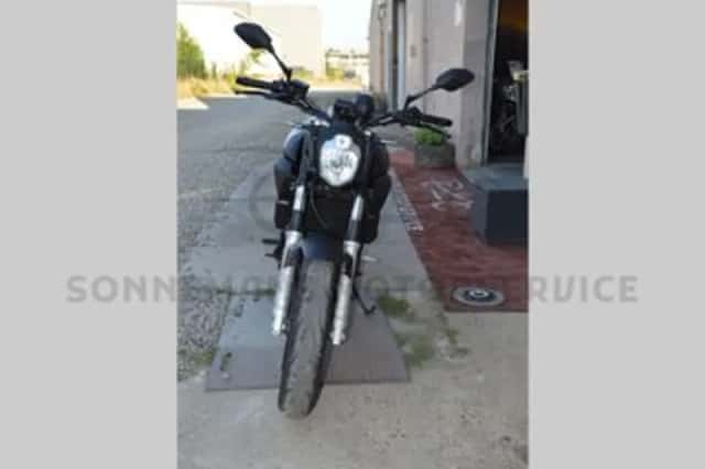Yamaha MT-03 (2009) thumbnail 3