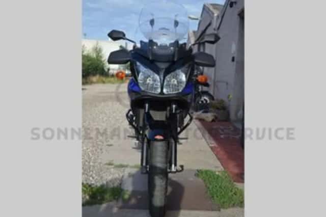 Suzuki V-Strom (2006) thumbnail 3