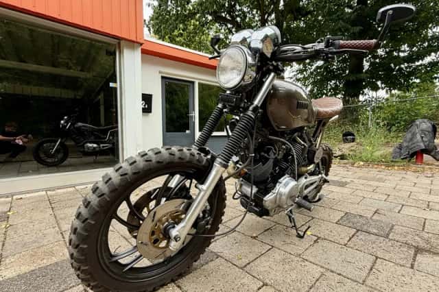 Yamaha XV 750 SE (1982) thumbnail 2