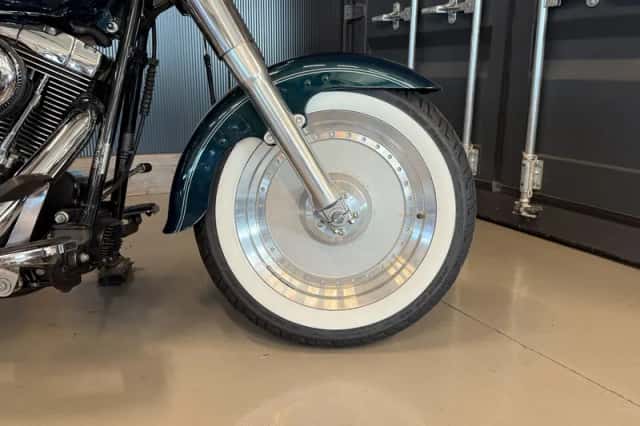 Harley-Davidson Fat Boy (2001) thumbnail 4