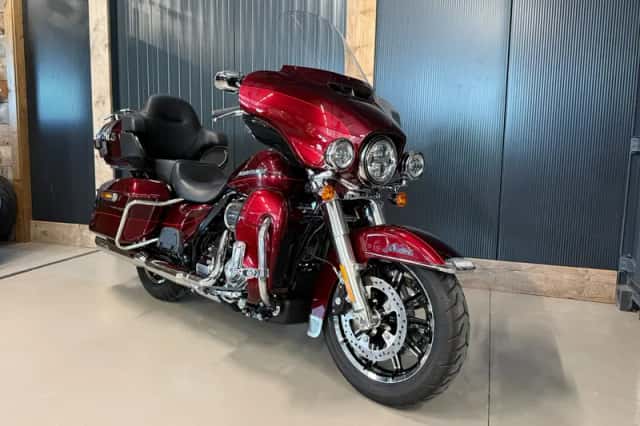 Harley-Davidson Ultra Limited (2017) thumbnail 2