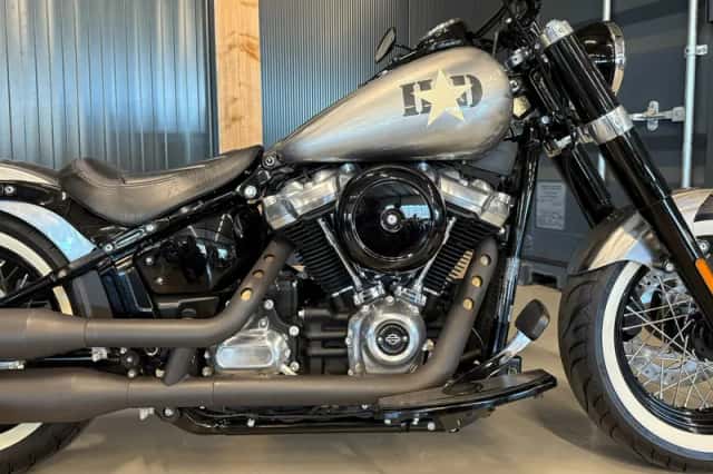 Harley-Davidson Softail Slim (2019) thumbnail 5