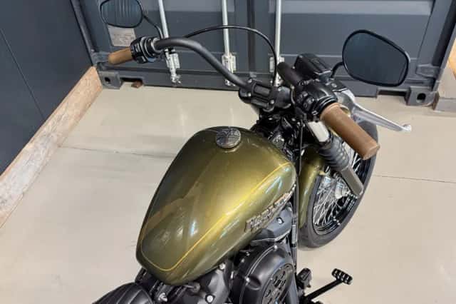 Harley-Davidson Street Bob (2017) thumbnail 3