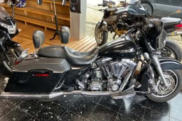 Harley-Davidson Street Glide (2007) thumbnail 1