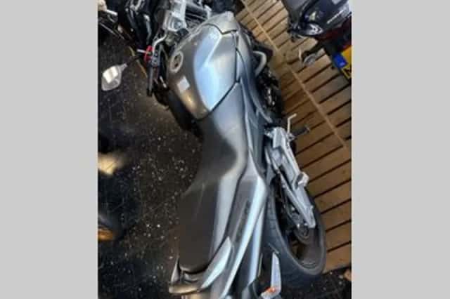 Suzuki GSR600 (2013) thumbnail 2