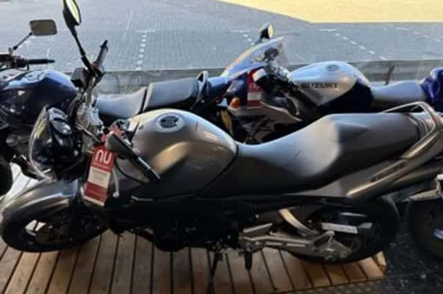 Suzuki GSR600 (2013) thumbnail 3