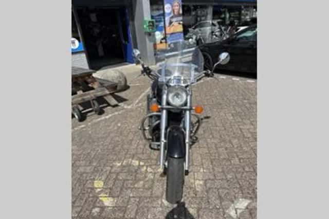 Honda VT 750C2 Shadow (1998) thumbnail 3