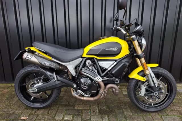 Ducati Scrambler 1100 (2018) thumbnail 2