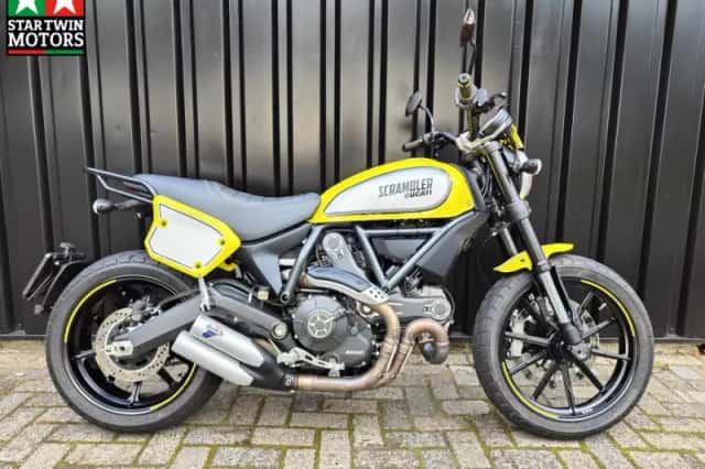 Ducati Scrambler Flattrack Pro (2016) thumbnail 1