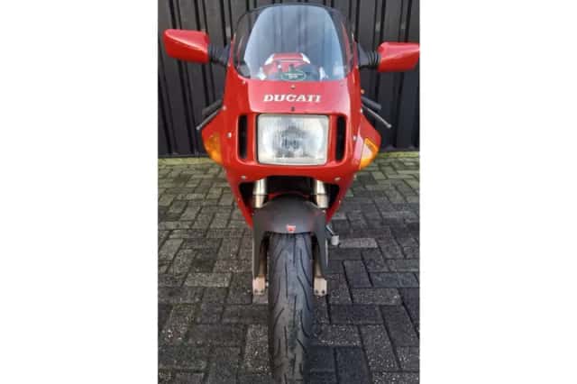 Ducati 888 SP5 (1993) thumbnail 4