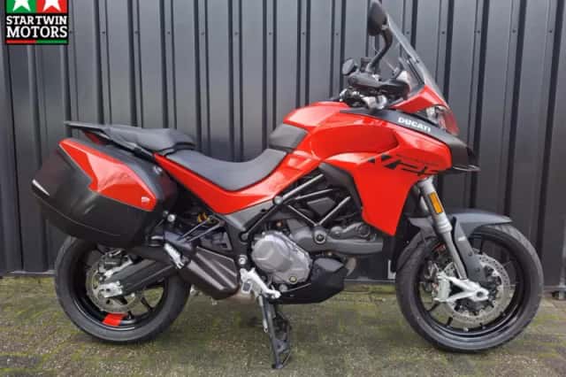 Ducati Multistrada V2 S (2023) thumbnail 1